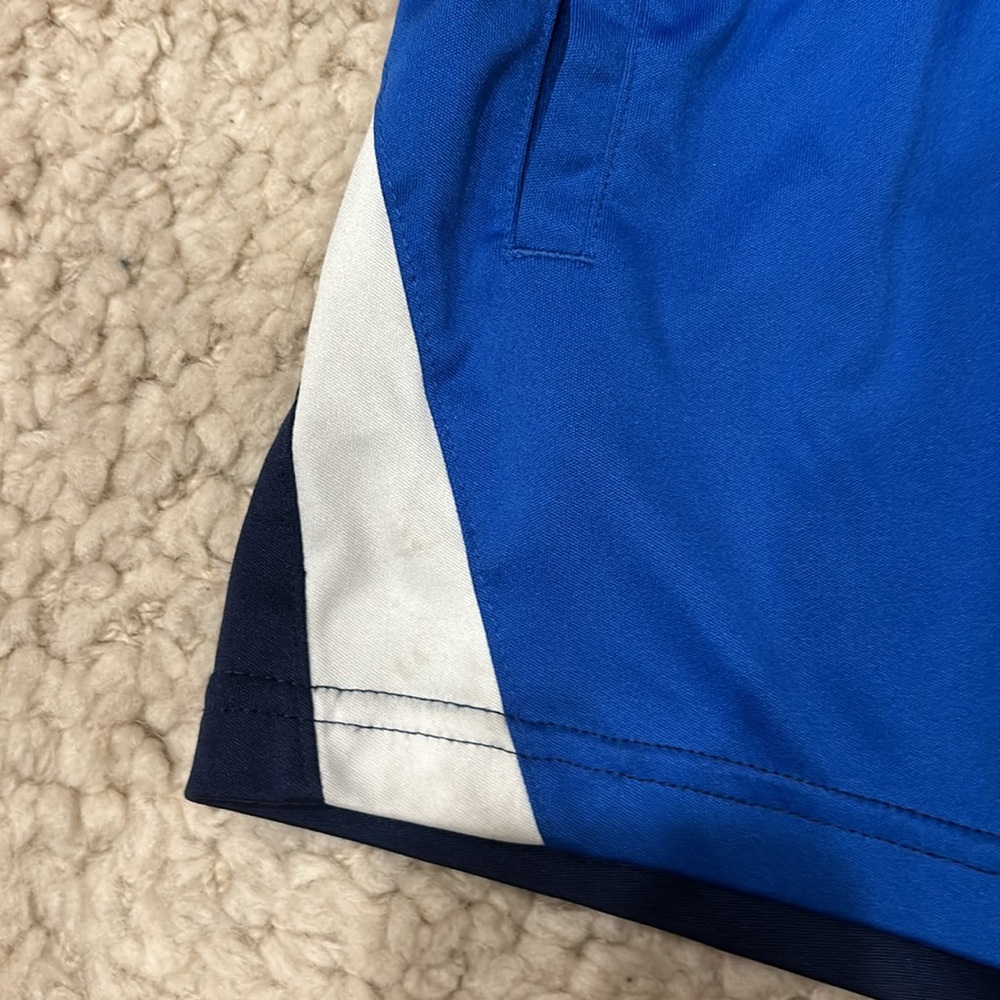 Nike/Levi’s shorts bundle - Picture 9 of 10